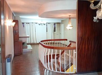 Casa · 130m² · 3 Ambientes · 1 Cochera · Venta - Casa - 3 Dorm. - Lavalle 1176 - Echesortu - Rosario