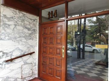 Departamento · 73m² · 3 Ambientes · Departamento en Venta de Cuatro Ambientes Frente a Estacion