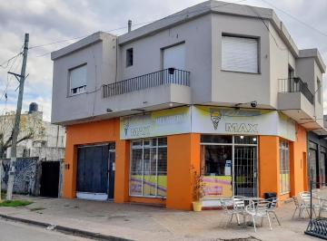 Local comercial de 4 ambientes, Moreno · Inversión en Zona Comercial