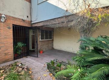 Casa de 5 ambientes, Lomas de Zamora · Propiedad en Venta