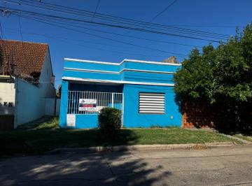 Casa de 2 ambientes, Morón · Casa con Departamento en Venta en El Palomar – Ideal Para Refaccionar