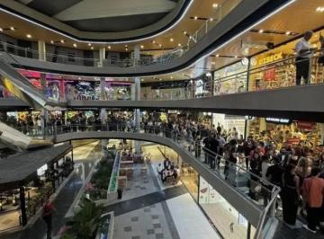 Local comercial · 50m² · Vendo Local Comercial Shoping Wo Carlos Paz
