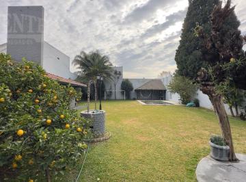 Casa · 1000m² · 7 Ambientes · 5 Cocheras · Casa en Lomas de Zamora Oeste