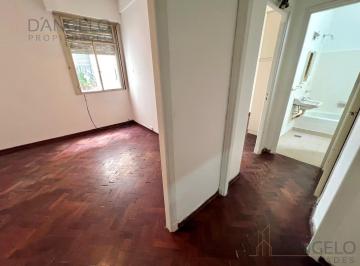 Departamento de 2 ambientes, Villa Crespo · 2 Amb con Luz Natural, Cocina Independiente, Bajas Expensas