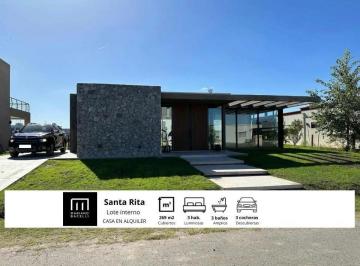 Casa · 184m² · 5 Ambientes · 3 Cocheras · Casa en Alquiler en Santa Rita