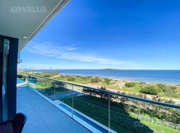 Departamento · 124m² · 3 Ambientes · 1 Cochera · Apartamento en Alquiler Temporada Venetian 2 Dorm. en Suite Frente Al Mar Playa Mansa
