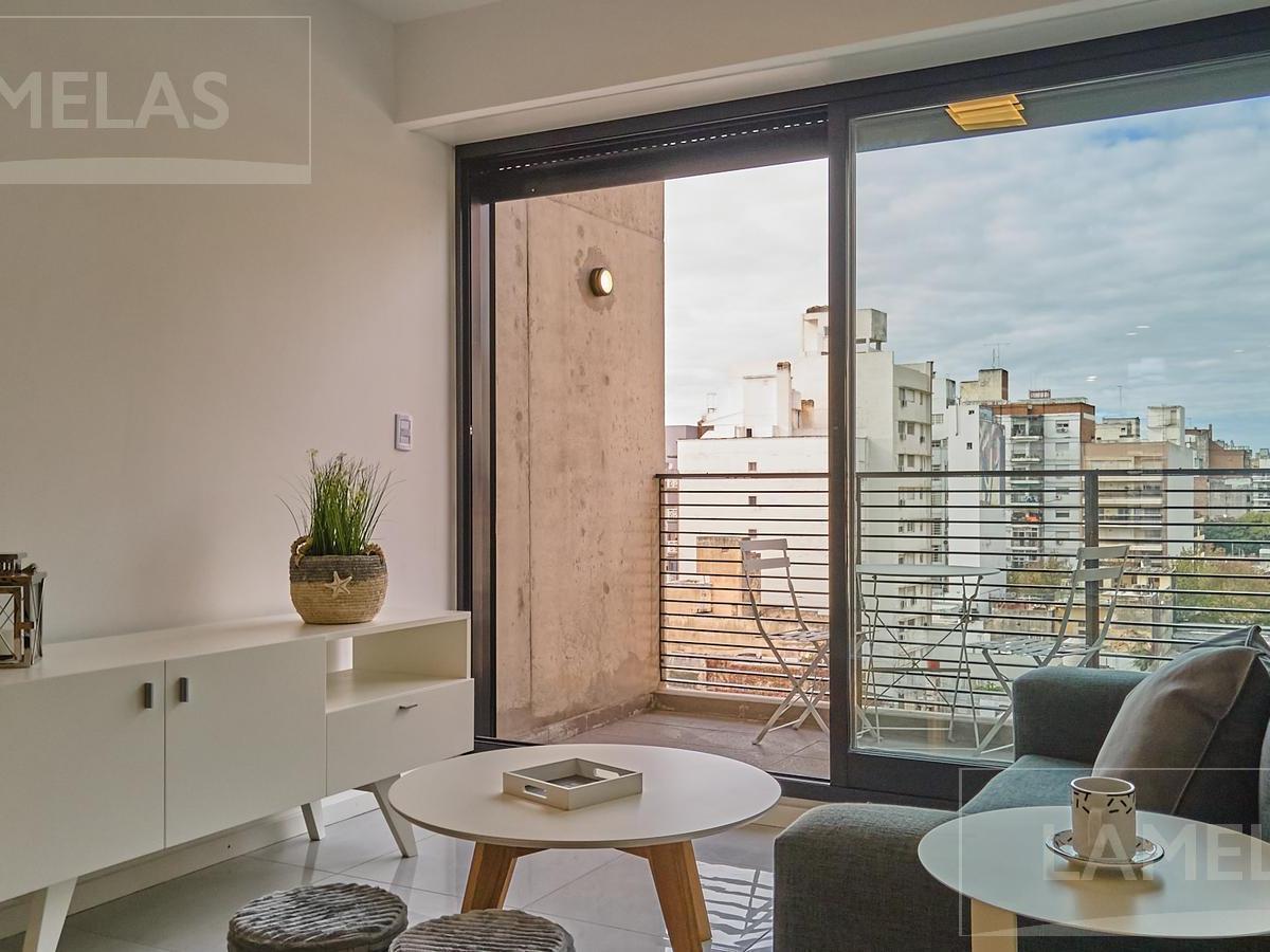 Sarmiento 1500 -  1 Dormitorio Doble Balcón