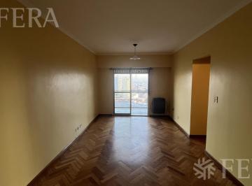 Departamento de 4 ambientes, Avellaneda · Alquiler de Departamento 4 Ambientes con Cochera en Sarandi