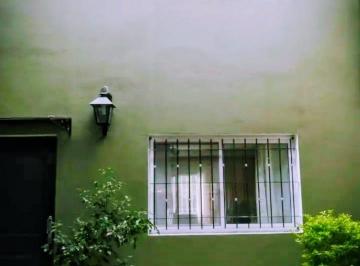 Casa de 3 ambientes, Malvinas Argentinas · Venta de Casa + Galpón de 100 m, a Cuadras del Parque Municipal