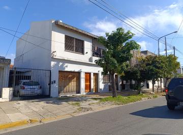 PH de 3 ambientes, La Matanza · PH de 3 Ambientes con Cochera en San Justo