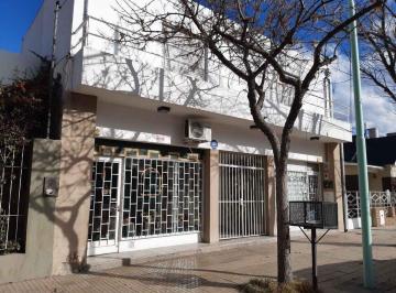 Oficina comercial · 100m² · Alquiler de Oficina Cipolletti