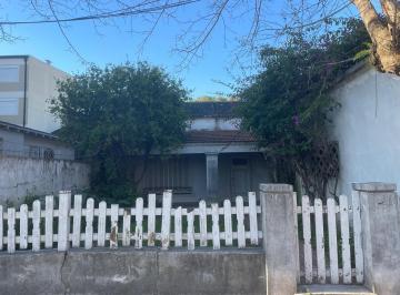 Casa · 120m² · 3 Ambientes · Casa a Demoler en San Fernando