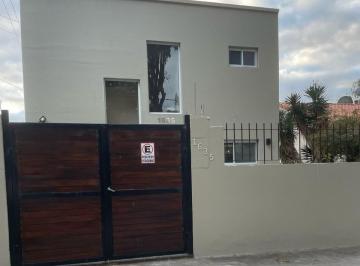 Casa de 3 ambientes, Santa Teresita · Casa en Venta, PH, Al Frente - Santa Teresita