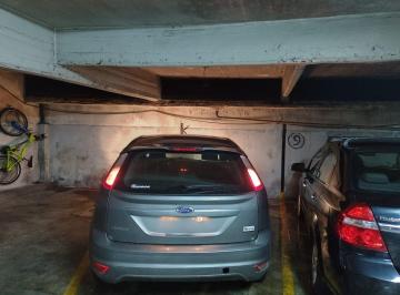 Garage · 10m² · Cochera en Venta en Boulogne Sur Mer, Once, Capital Federal