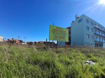 Terreno · 1068m² · Venta. Terreno en Esquina Frente Al Mar