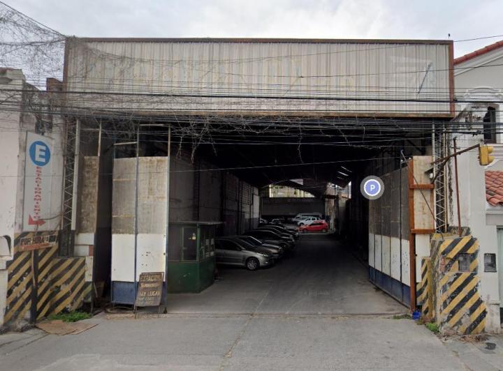 Bodega-Galpón · 1950m²