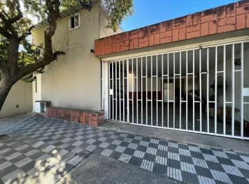 Casa de 5 ambientes, Córdoba · Venta Dos Casas en un Terreno Barrio Crisol Sur