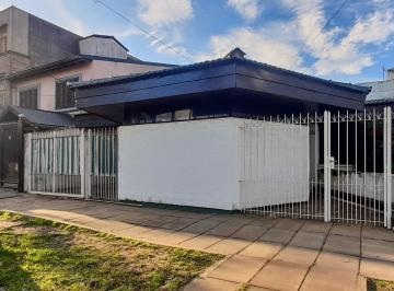 Casa de 5 ambientes, Merlo · Casa Amplia Muy Bien Ubicada.