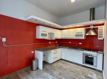 PH de 4 ambientes, Barracas · PH 4 Ambientes con Terraza Sin Expensas
