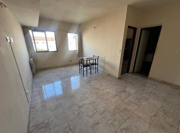 Departamento · 58m² · 2 Ambientes · Venta Departamento 1 Dormitorio, con Pileta Sobre Av San Martin, Villa Carlos Paz