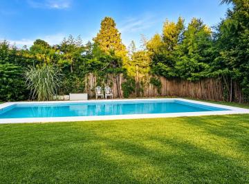 Casa · 90m² · 4 Ambientes · 3 Cocheras · Casa en Venta en Mapuche Country Club, Pilar, G. B. a. Zona Norte