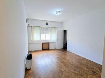Departamento · 48m² · 2 Ambientes · Venta Departamento un Dormitorio Centro