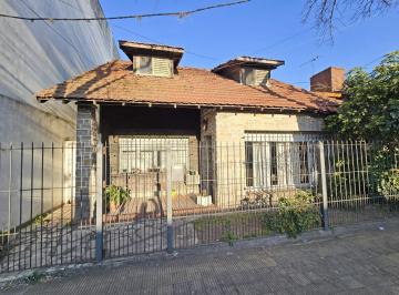 1 · Venta Casa 4 Ambientes en Villa Adelina