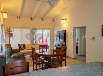 Casa de 4 ambientes, Mari Menuco · Venta Casa Lago - Club Mari Menuco
