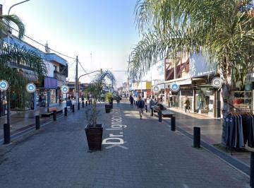 Local comercial , La Matanza · Local Comercial Arieta Peatonal - San Justo