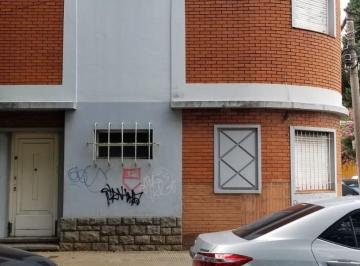 PH de 3 ambientes, Morón · 3 Ambientes Sin Expensas Solo Profesional/comercial