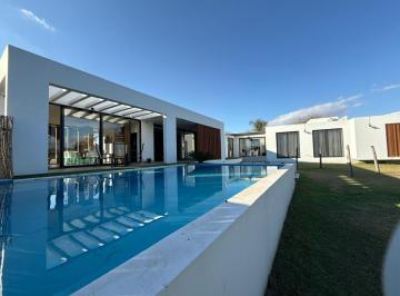 Casa de 9 ambientes, Malagueño · Country Causana Planta Baja 3 Dorm. 3 Baños Galería Piscina
