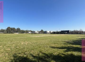 Terreno · 688m² · Venta de Lote en Lagos de Canning – Lote N.º 379