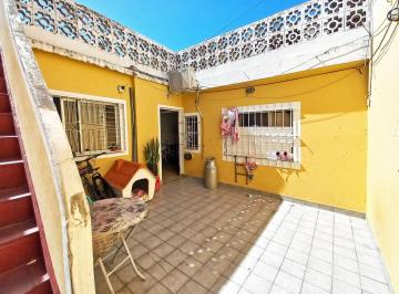 PH · 65m² · 3 Ambientes · Venta PH 3 Ambientes con Patio y Terraza en Villa Lugano