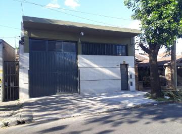 OMP-OMP-4743_2 · Alquiler de Galpón S/lote 400 m², Caseros
