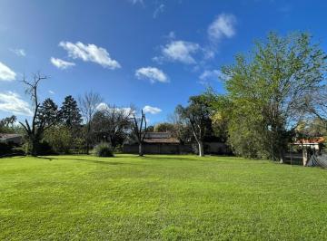 Terreno · 525m² · Venta Terreno Barrio Los Troncos