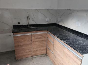 Casa · 85m² · 2 Dormitorios · 1 Cochera · Vendo Casa 2 Dor B° Corral de Palos