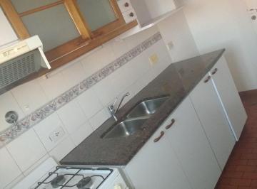 Departamento de 3 ambientes, Neuquén · Alquiler Depto 2 Dorm. con Balcón y Estacionamiento