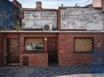Casa · 180m² · 6 Ambientes · Venta Casa 6 Ambientes Multifamiliar 8,66x27