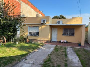 Casa · 550m² · 4 Ambientes · 4 Cocheras · Casa en Venta en Jose L. Suarez