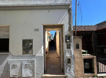 PH · 47m² · 2 Ambientes · Vende - PH Al Frente Apto a Credito
