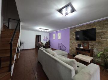 Casa · 140m² · 4 Ambientes · 1 Cochera · Casa en Venta en Longchamps