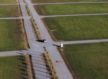 Terreno · 1500m² · Venta Lote 1500 m² en Capilla del Señor, Exaltación de La Cruz, Barrio El Lazo