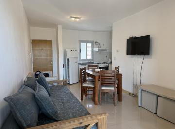 Departamento · 50m² · 2 Ambientes · 1 Cochera · Departamento en Confluencia