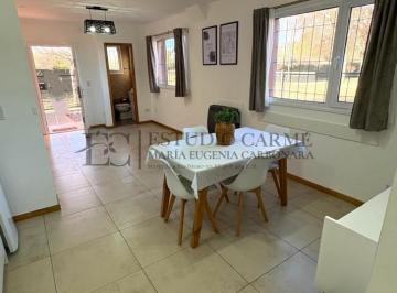 PH · 65m² · 3 Ambientes · 1 Cochera · Casa en PH en Alquiler Permanente Amoblada Estado Impecable en Barrio Las Victorias Bariloche