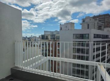 Departamento · 67m² · 3 Ambientes · Venta Departamento Tres Ambientes Terraza Parrilla en Av Balbin
