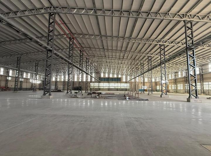 Depósito · 7500m²