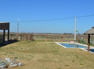 Terreno · 450m² · Terreno Cercado con Pileta en Altos de Piñero