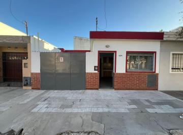Foto · Casa en Alquiler 2 Dorm. B San Martin