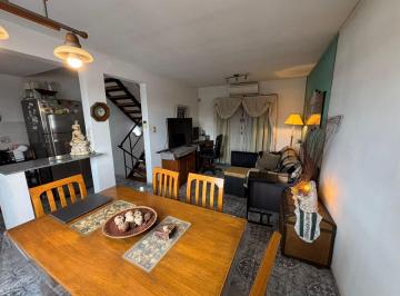 PH · 112m² · 4 Ambientes · 2 Cocheras · Dúplex en Calle 143 Entre 39 y 40