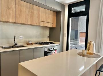 Casa · 104m² · 5 Ambientes · 1 Cochera · Casa en Fisherton